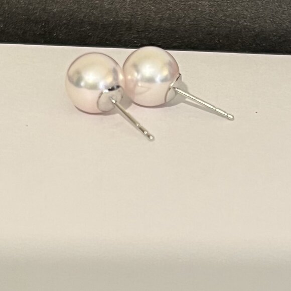 8.5-9MM Saltwater Cultured Pearl stud earrings 14KT White Gold EUC demure - Picture 8 of 15
